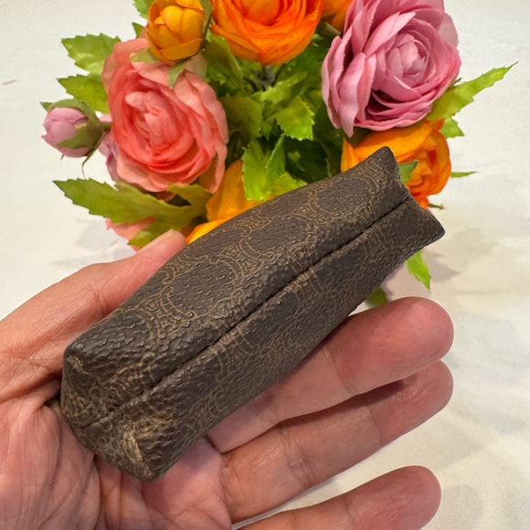 Authentic Celine small coin wallet - Picture 3 of 9